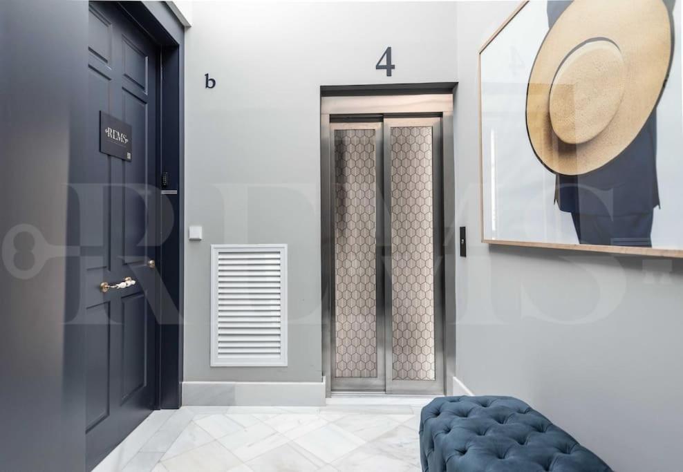 Penthouse Suite With Rooftop In The Heart Of Malaga By Rems Ngoại thất bức ảnh